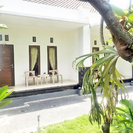 Lagriya Guest House Ketewel Exterior photo