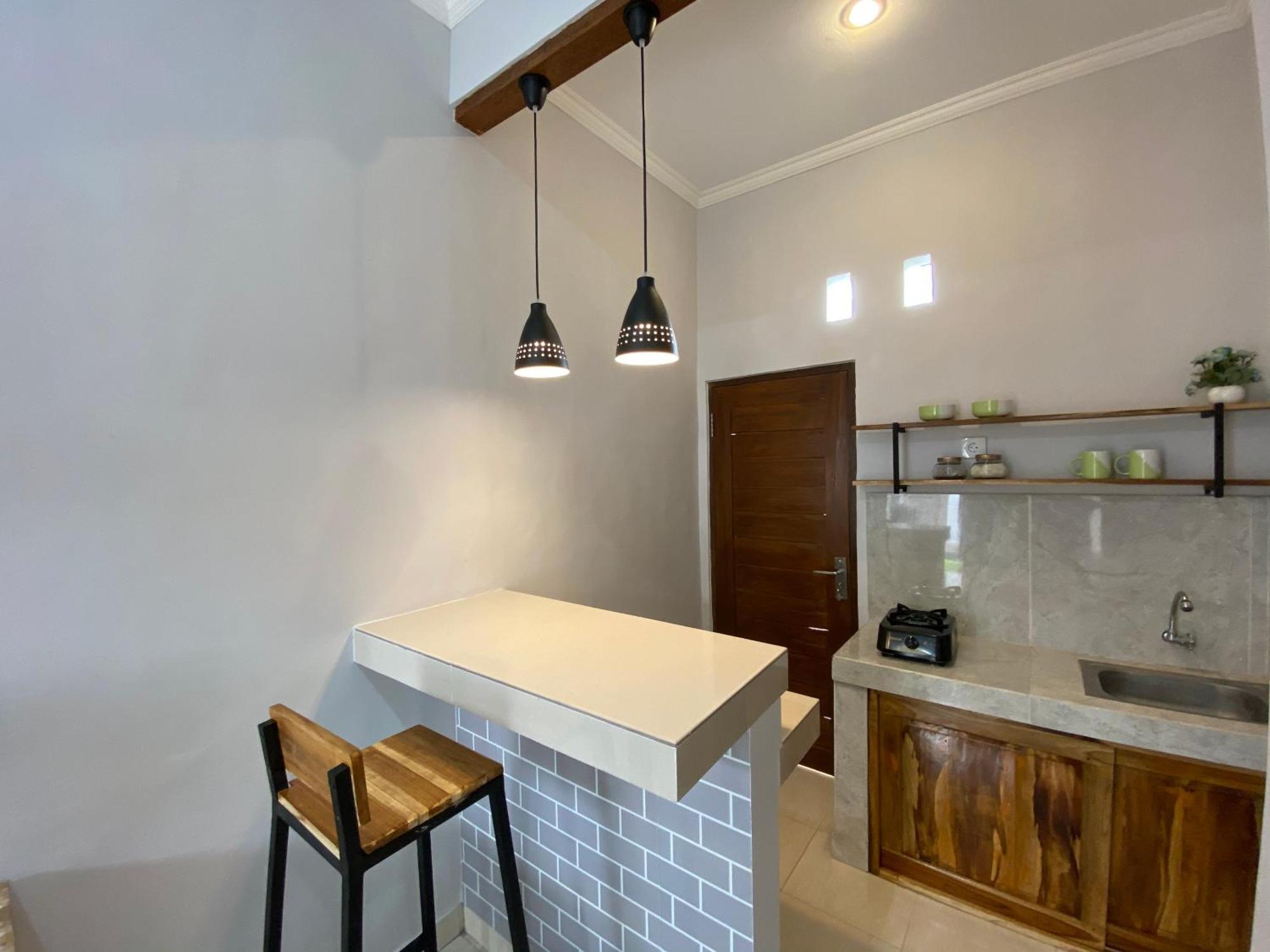 Lagriya Guest House Ketewel Exterior photo